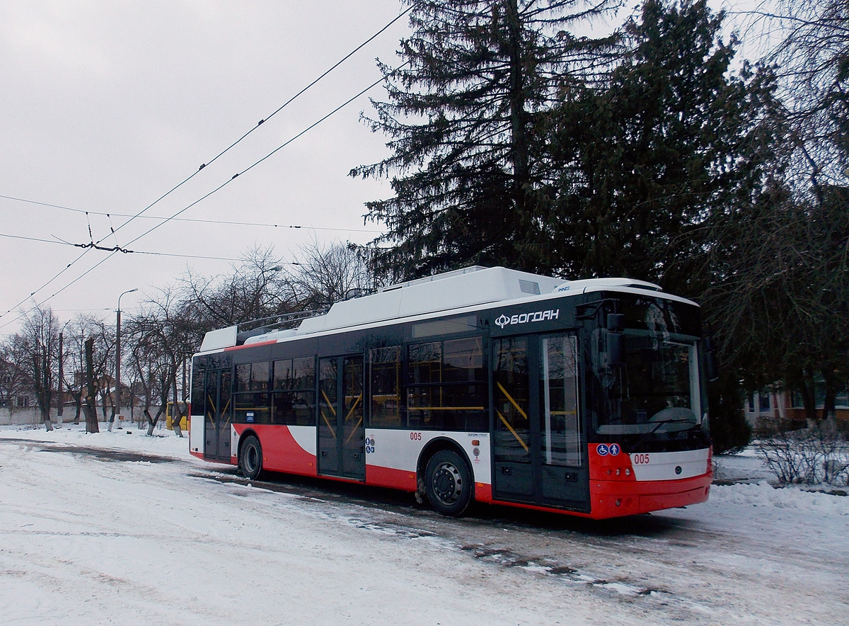 Луцк, Богдан Т70117 № 005