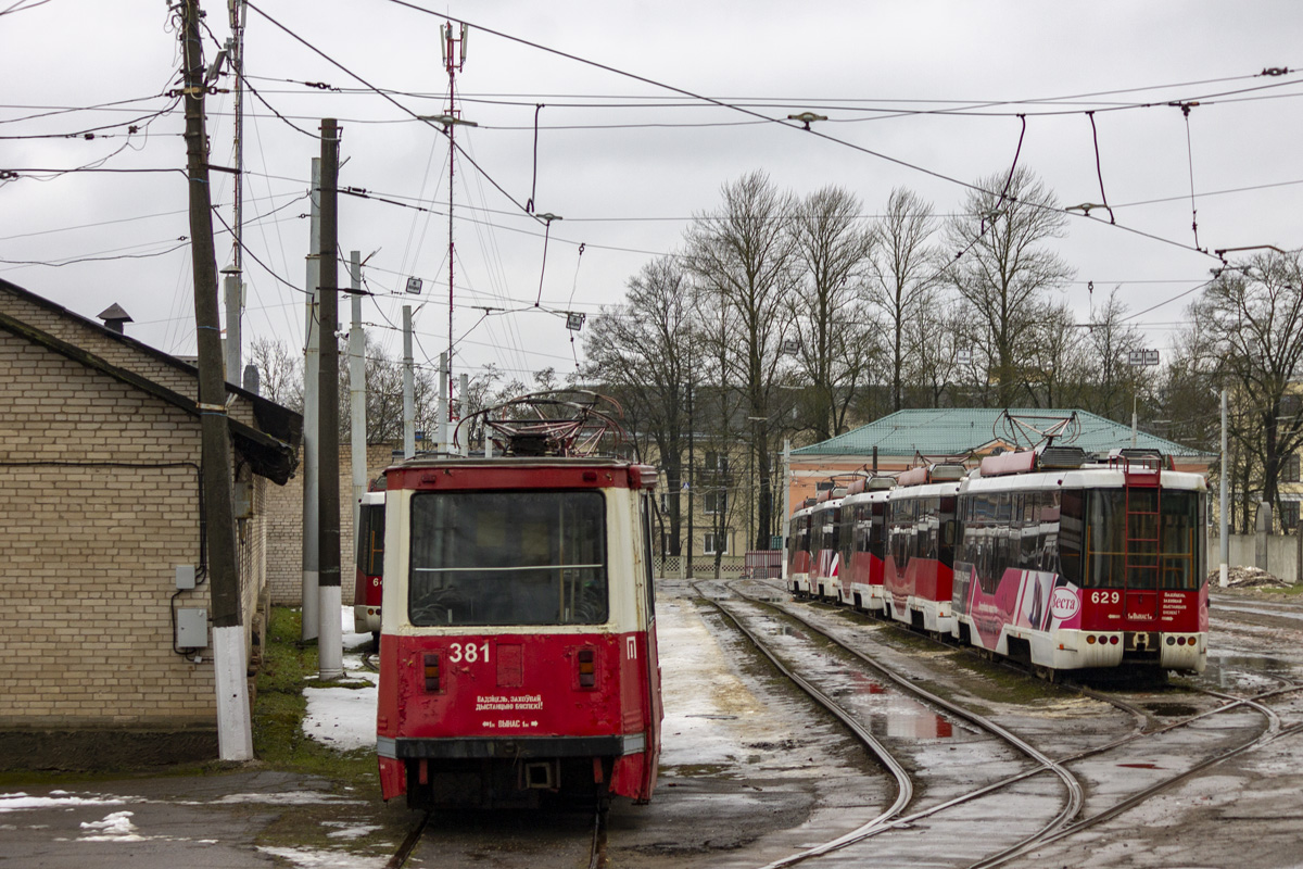 Витебск, 71-605 (КТМ-5М3) № 381; Витебск, БКМ 62103 № 629