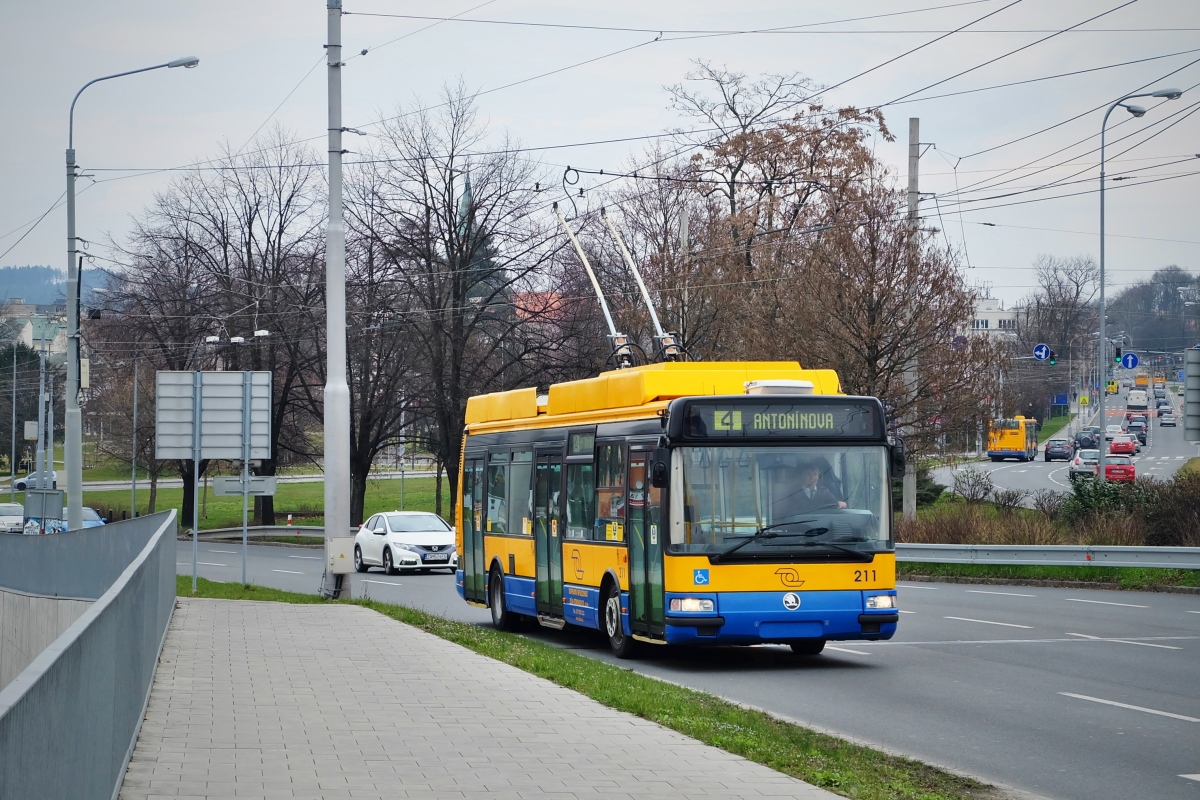 Злин, Škoda 24Tr Irisbus Citybus № 211