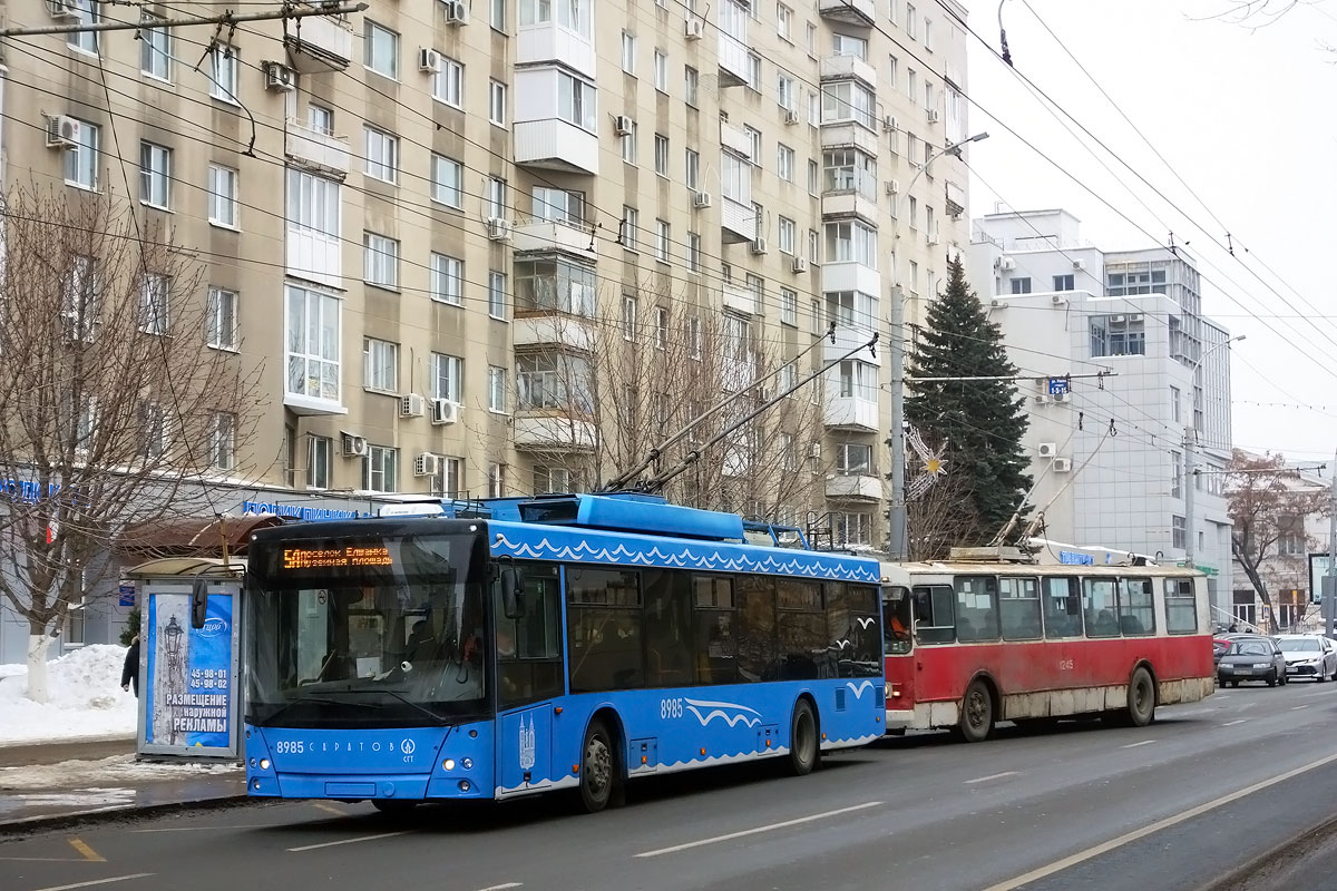 Saratów, SVARZ-MAZ-6275 Nr 8985
