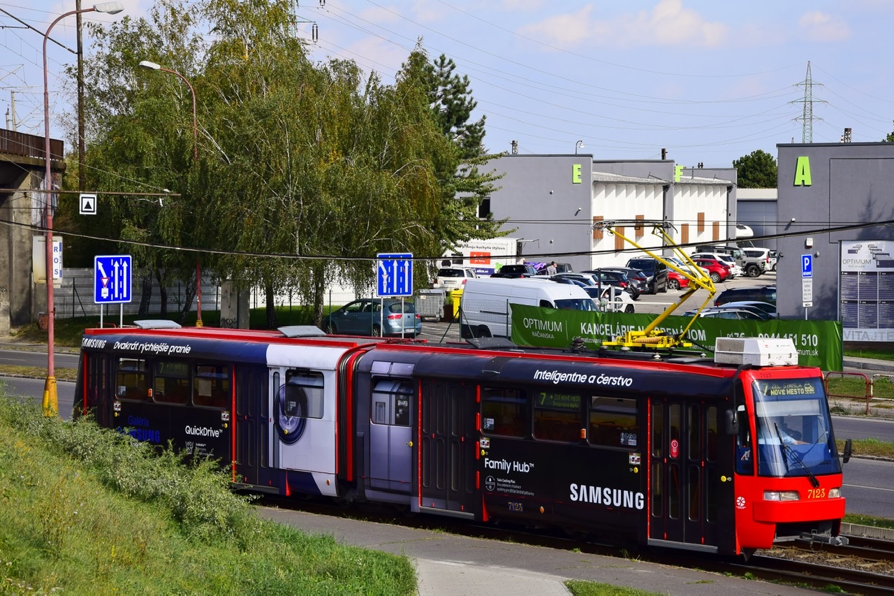 Братислава, Tatra K2S № 7123