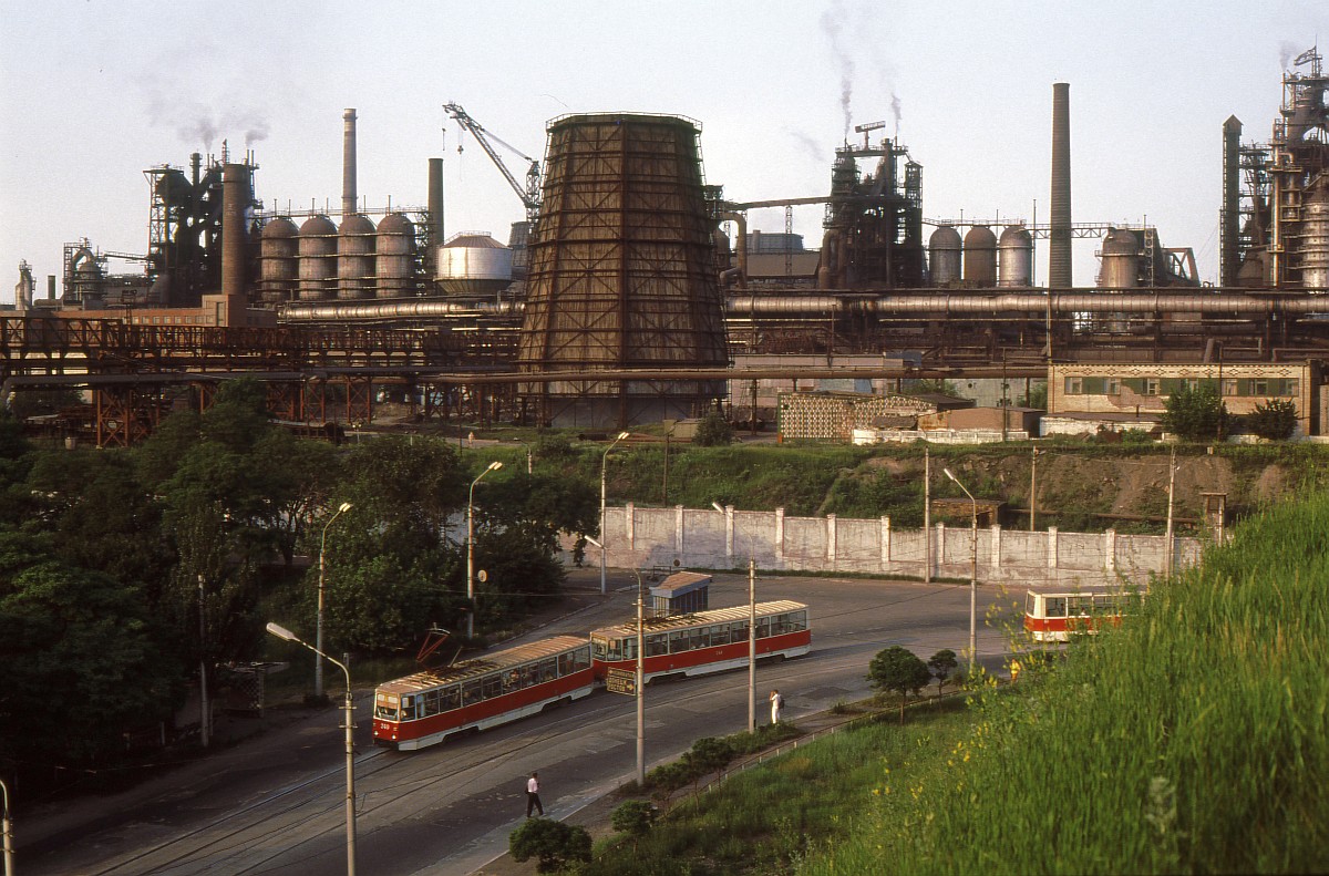 Макеевка, 71-605А № 240; Макеевка — Фотографии Matti, Томаса Фишера и других иностранных гостей — 20.06.1992