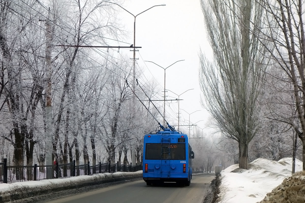Саратов, БКМ 321 № 8586