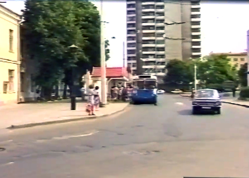Lutsk, ZiU-682G [G00] # 182; Lutsk — Screenshots from video
