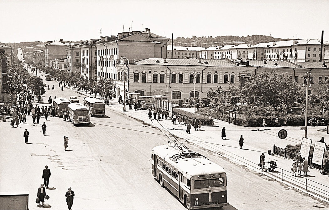 Пенза, МТБ-82Д № 21; Пенза — Исторические фотографии