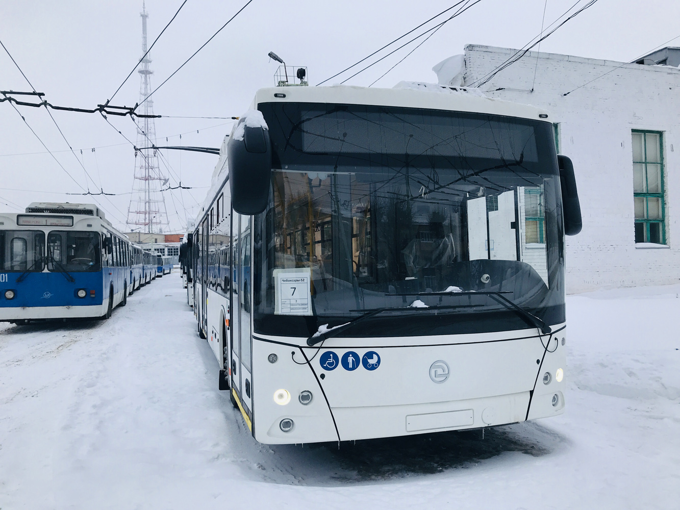 Чебоксары, УТТЗ-6241.01 «Горожанин» № 927