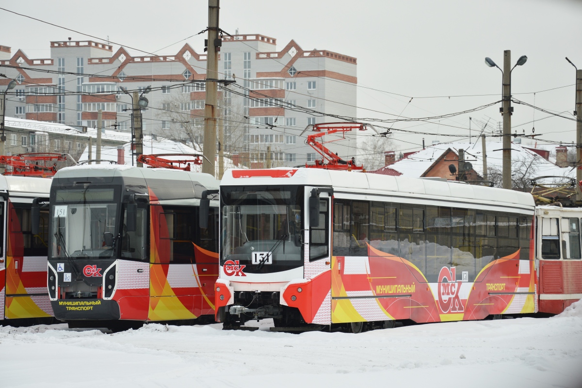 Омск, 71-407-01 № 131