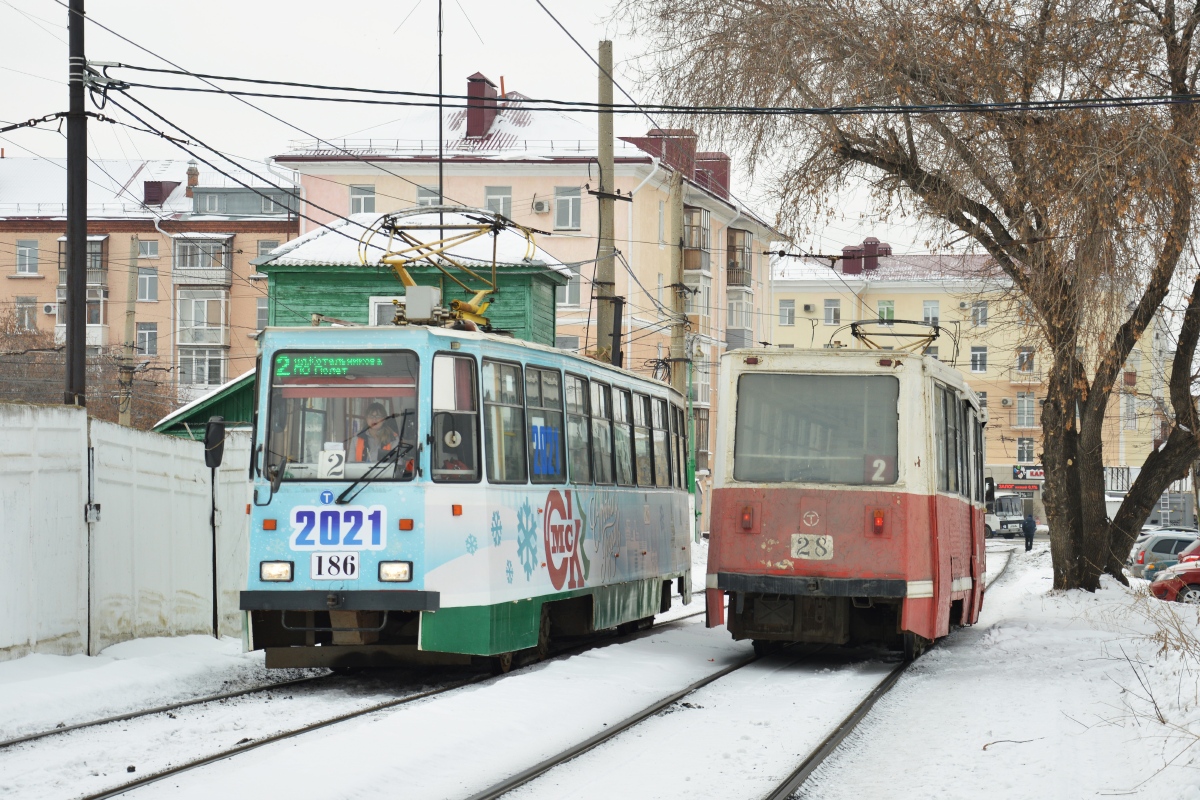 Омск, 71-605ЭП № 186; Омск, 71-605А № 28