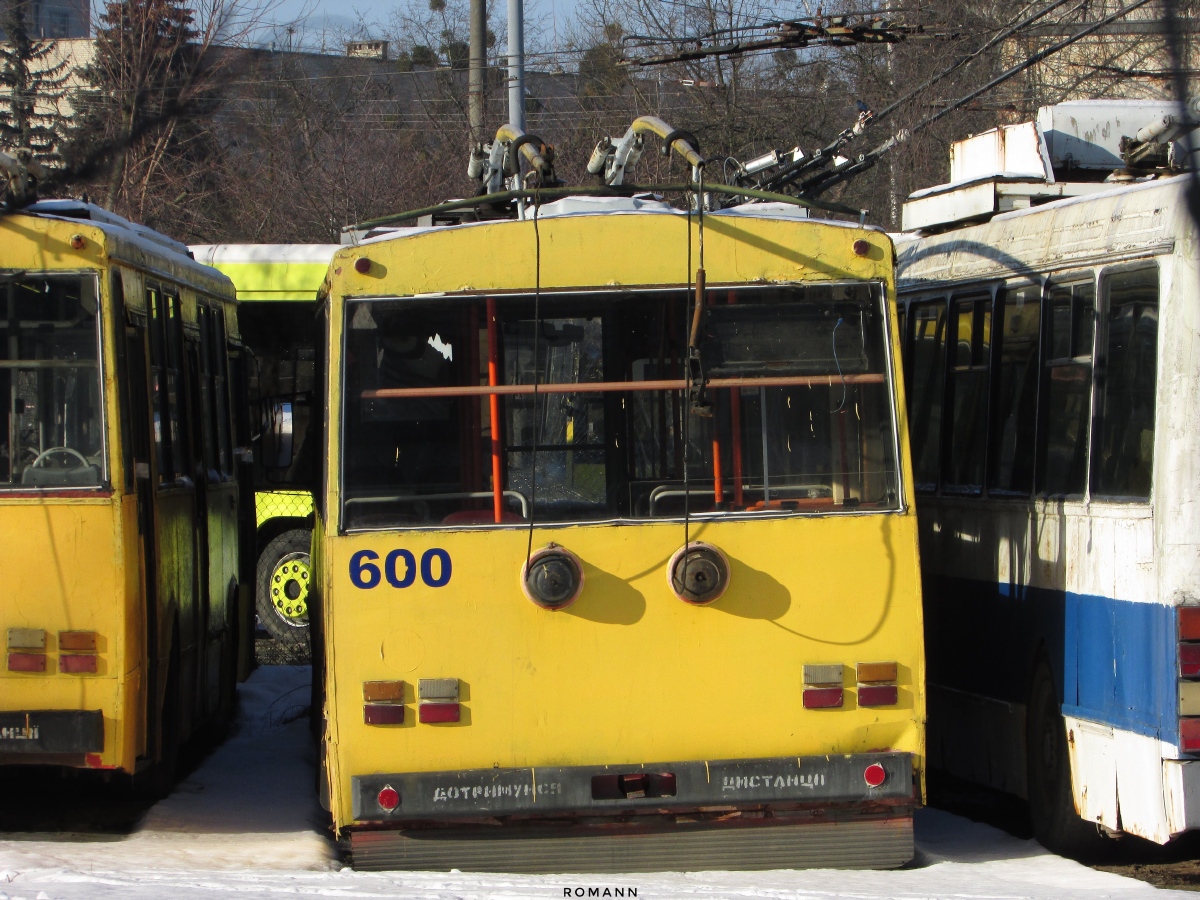 Львів, Škoda 14Tr07 № 600