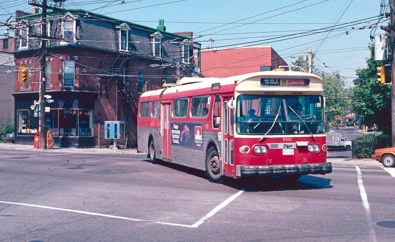 Торонто, Flyer E700A № 9310; Торонто — Старые фотографии