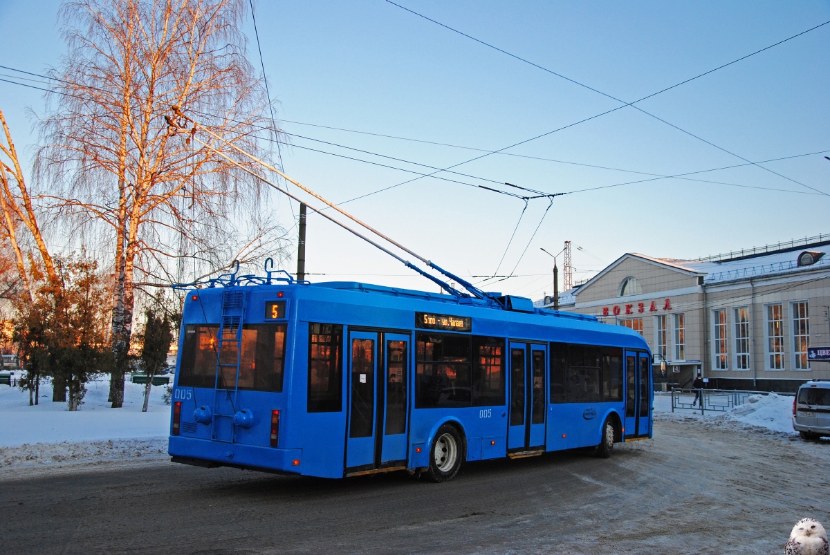 Дзержинск, СВАРЗ-6235.01 (БКМ 32100М) № 005