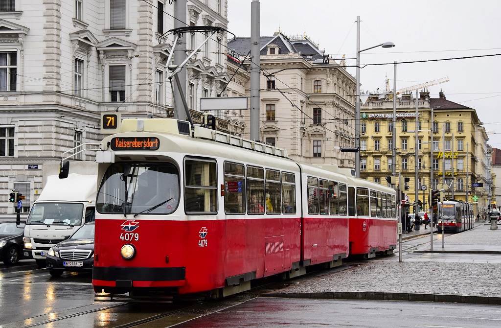 Вена, SGP Type E2 № 4079; Вена, Bombardier Type c5 № 1479