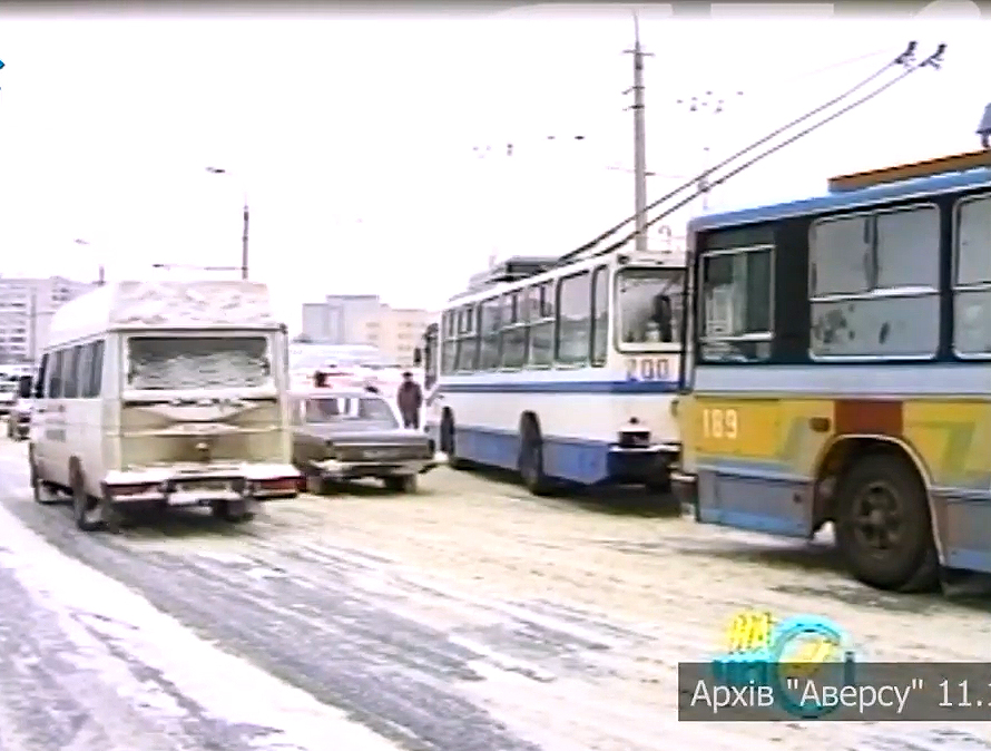 Lutsk, YMZ T2 # 200; Lutsk, YMZ T1 # 189; Lutsk — Screenshots from video