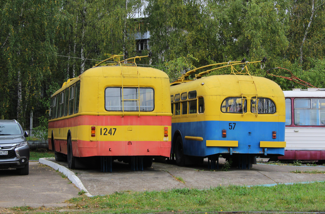 Нижний Новгород, ЗиУ-5Д № 1247; Нижний Новгород, МТБ-82Д № 57