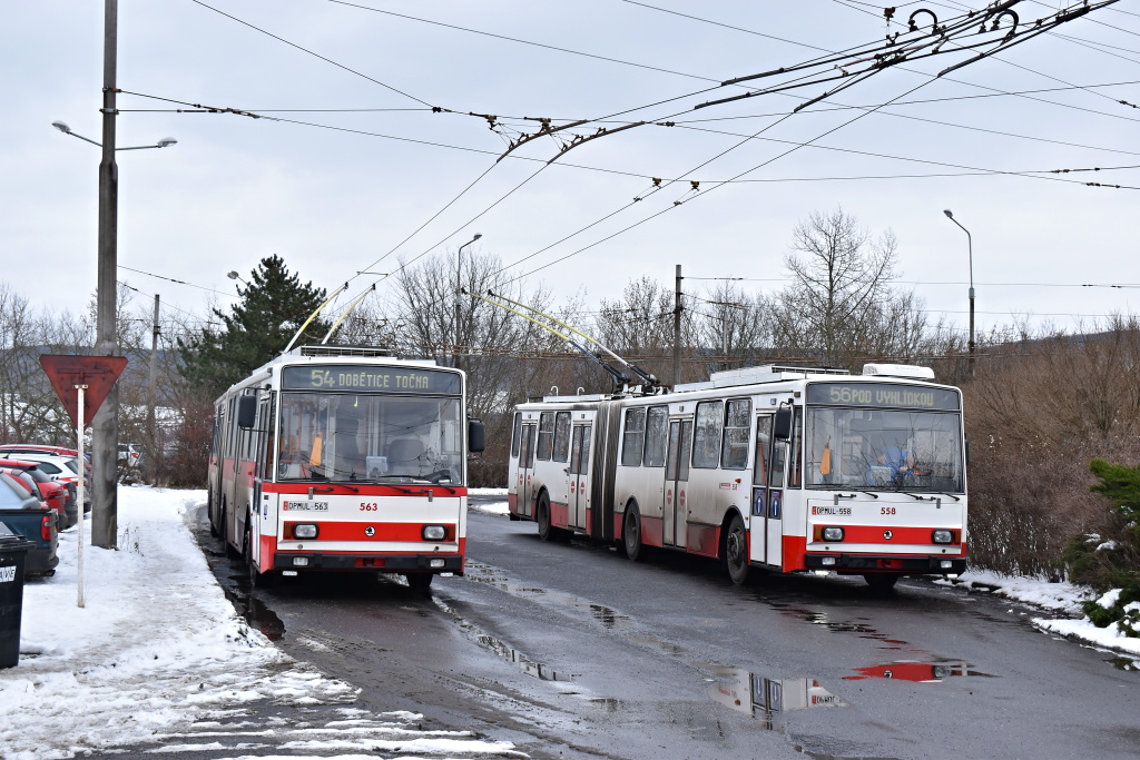 Усти-над-Лабем, Škoda 15Tr13/6M № 563; Усти-над-Лабем, Škoda 15Tr13/6M № 558