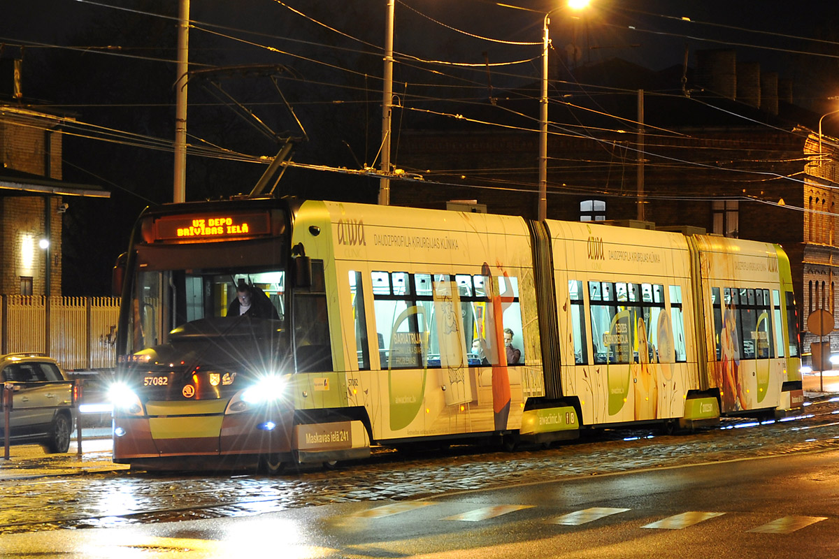 Рига, Škoda 15T ForCity Alfa Riga № 57082