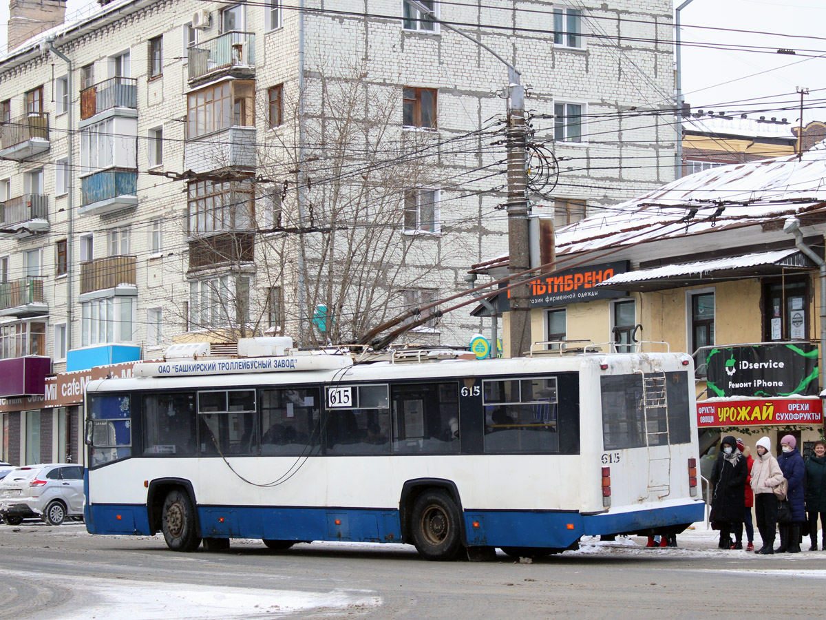Киров, БТЗ-52768Р № 615