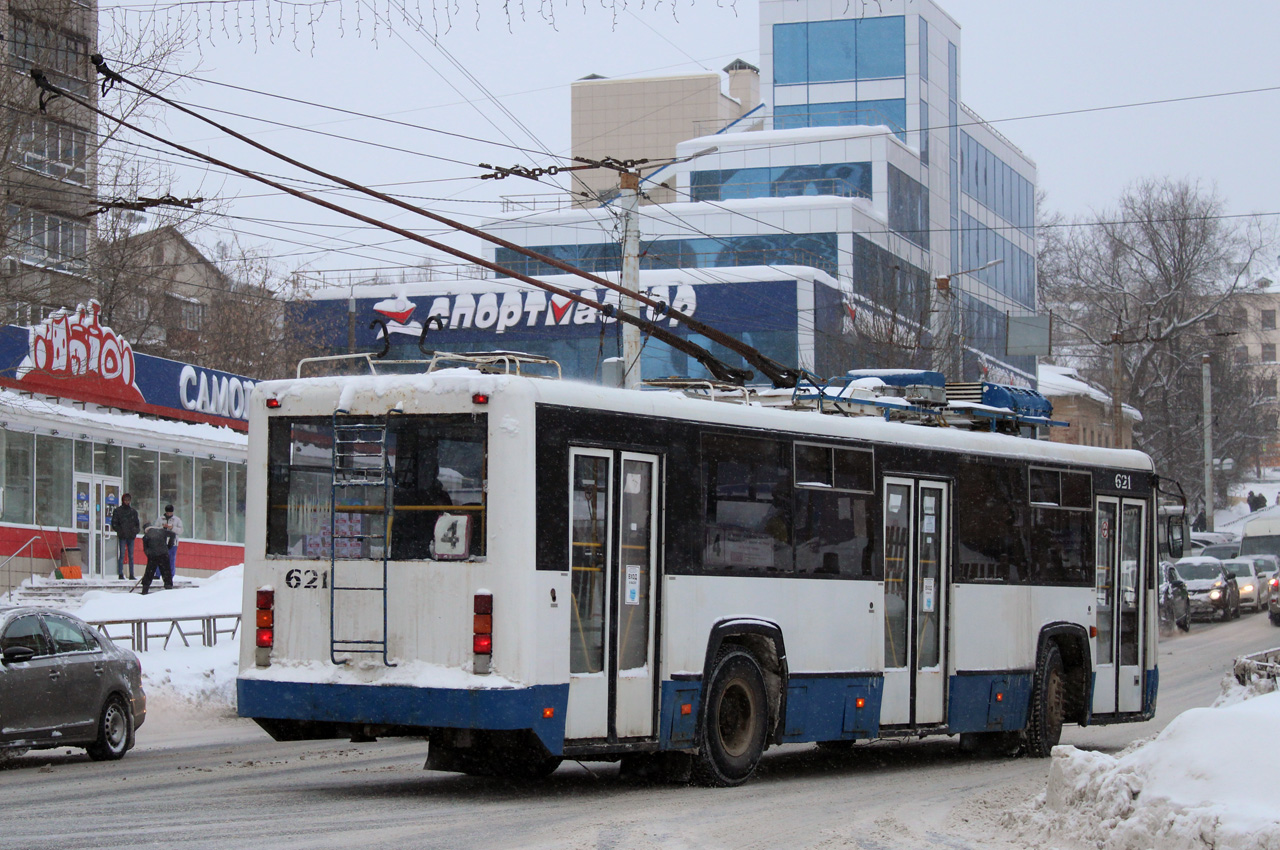 Киров, БТЗ-52768Р № 621 Киров, БТЗ-52768Р № 621