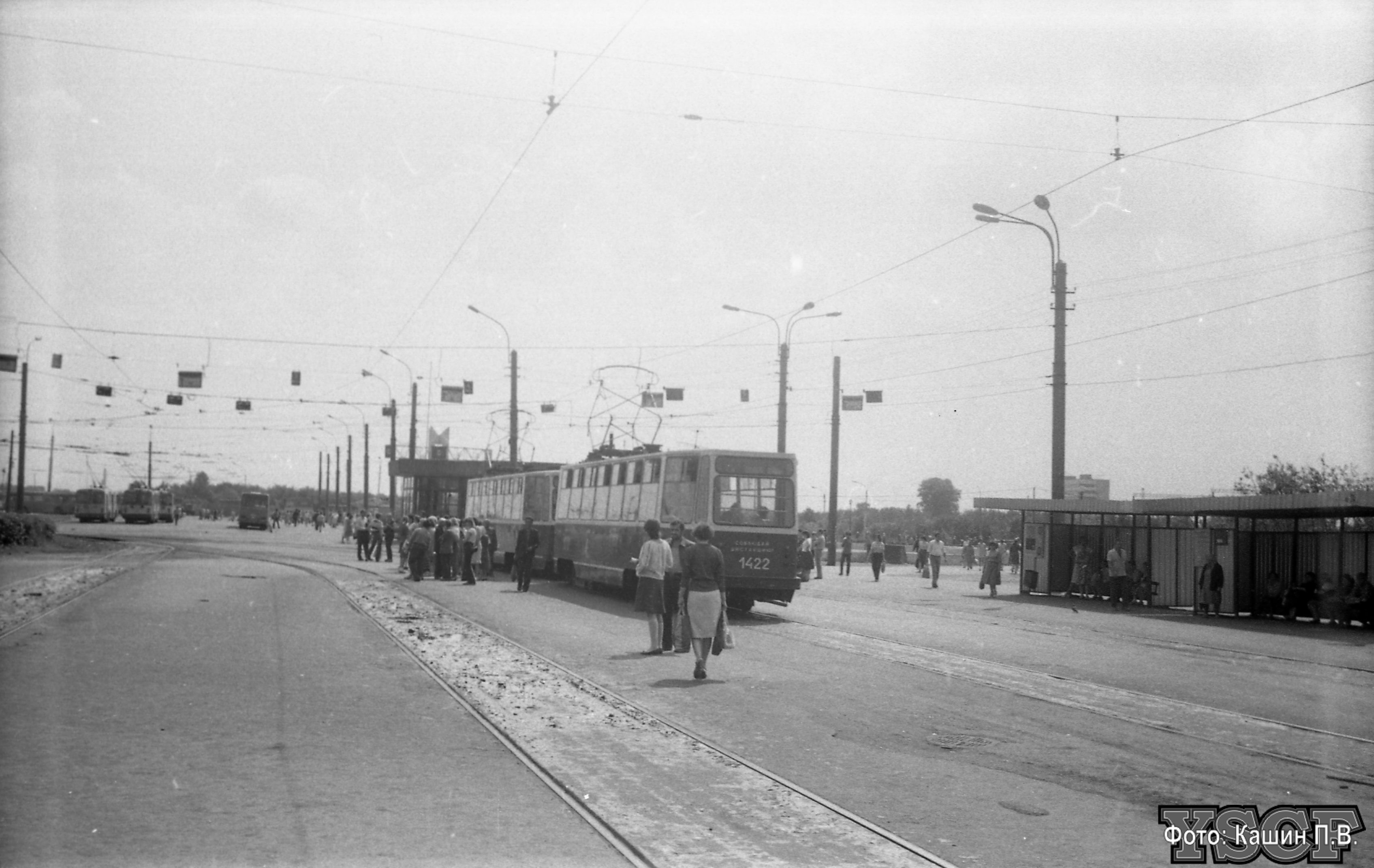 Санкт-Петербург, ЛМ-68М № 1422