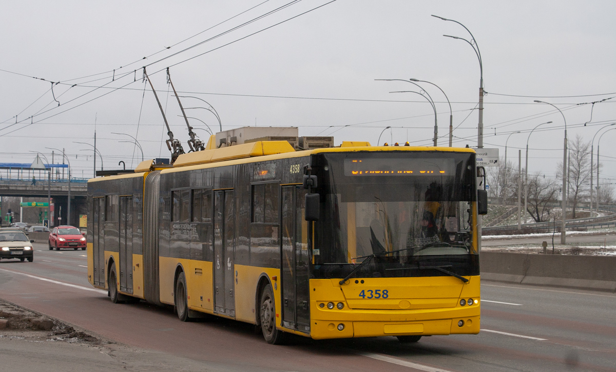 Kijów, Bogdan Т90110 Nr 4358