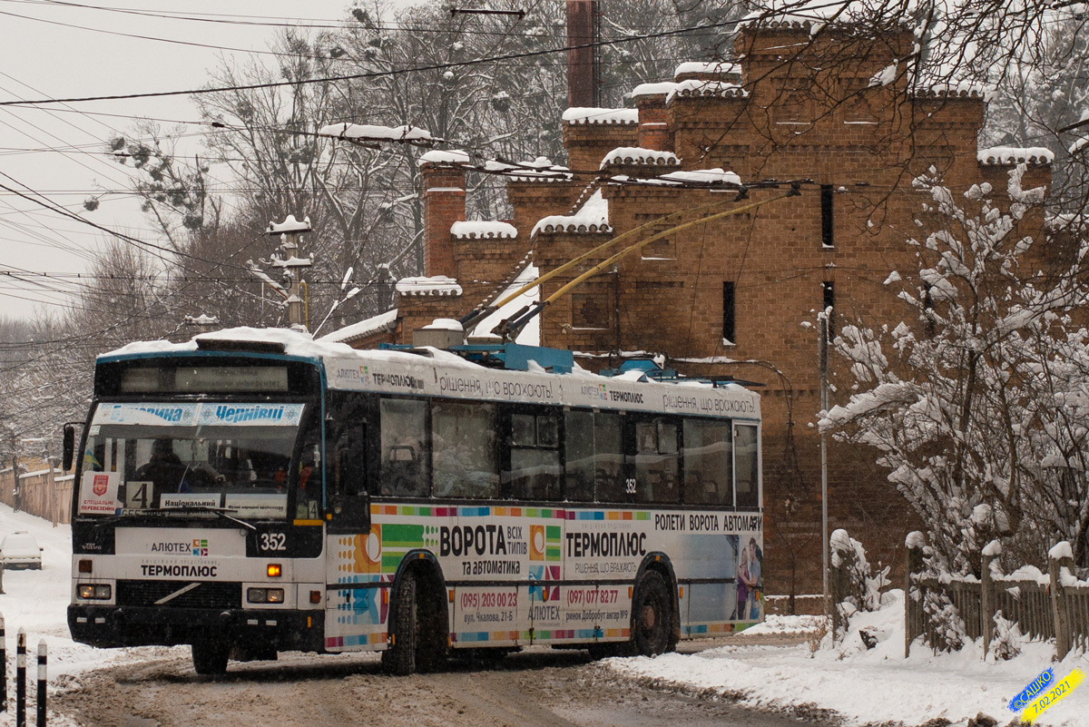 Černivci, Den Oudsten B88 Br. 352