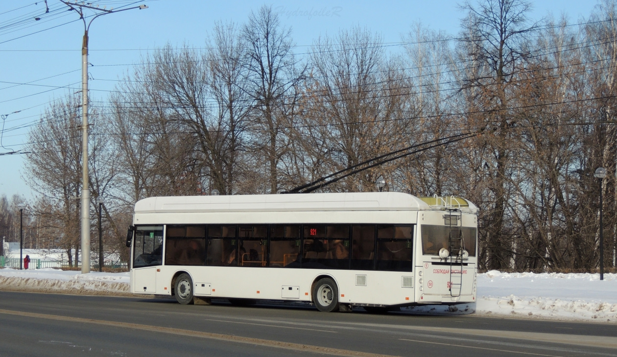 Csebokszari, UTTZ-6241.01 “Gorozhanin” — 921