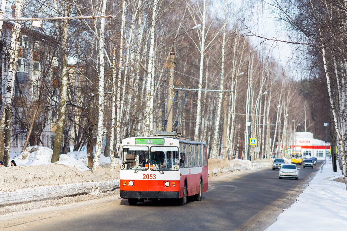 Ижевск, ЗиУ-682В [В00] № 2053