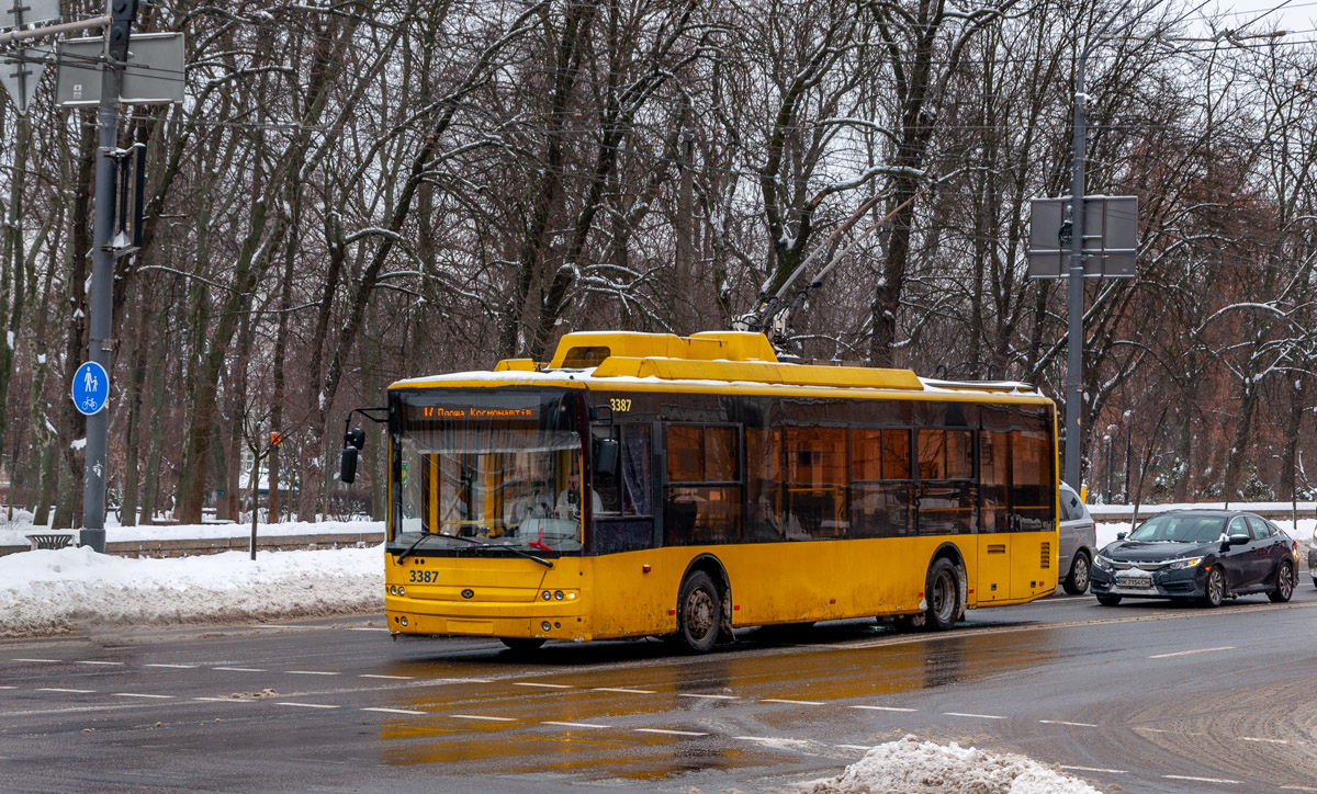 Kijów, Bogdan T70110 Nr 3387