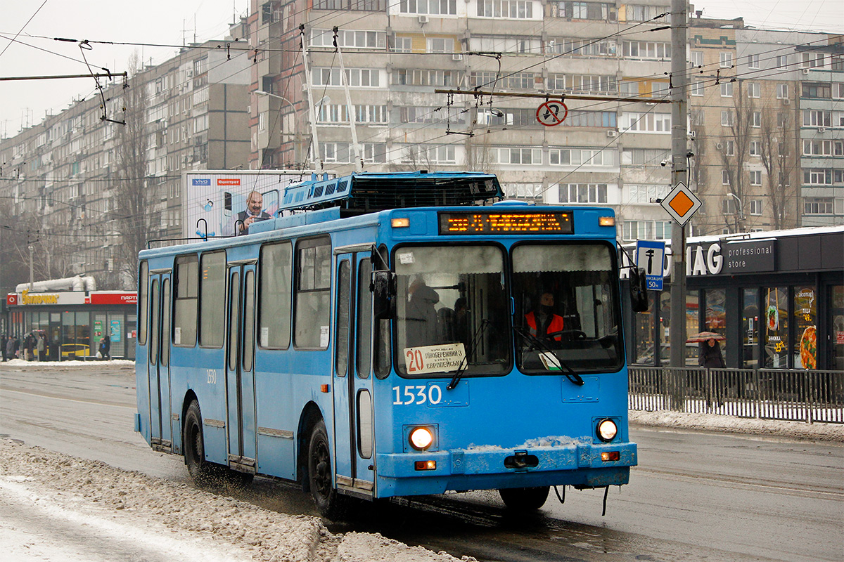 Днепр, ЮМЗ Т2 № 1530