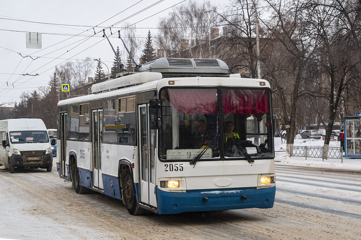 Ufa, BTZ-52767A nr. 2055
