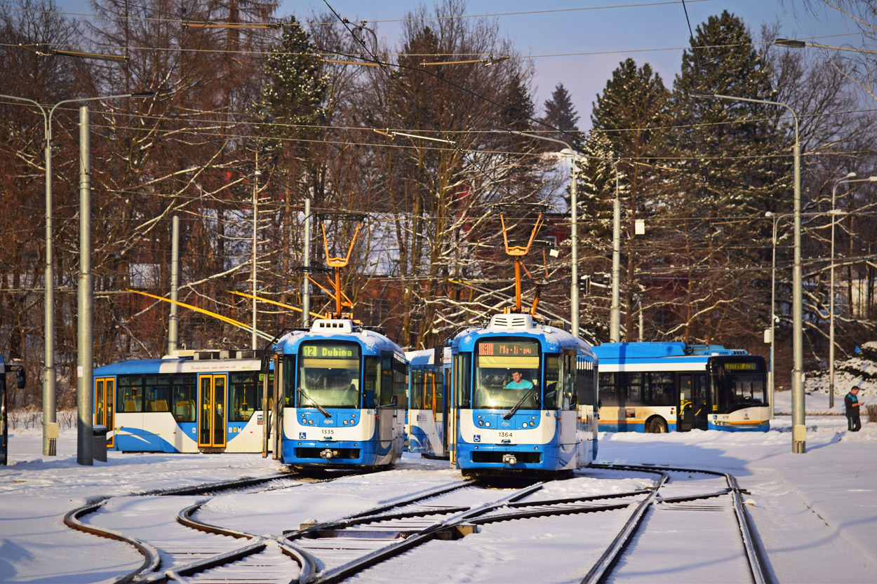 Ostrava, Vario LFR.S № 1364; Ostrava, Vario LFR.E № 1335