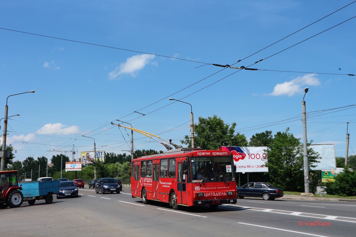 Івано-Франківськ, Škoda 14Tr10/6 № 195