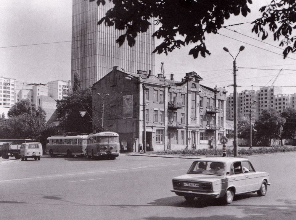 Киев, Škoda 9Tr17 № 1247; Киев, Škoda 9Tr17 № 1245; Киев — Исторические фотографии