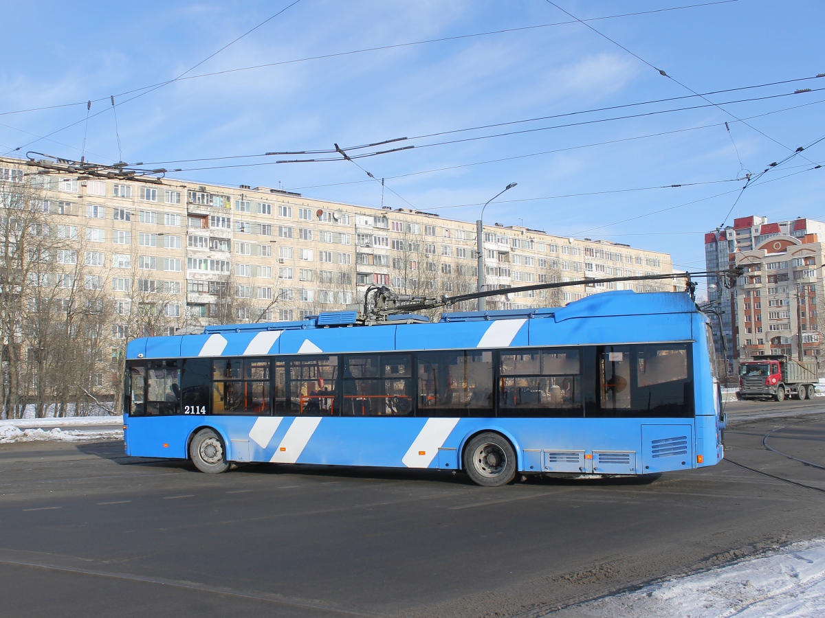 Санкт-Петербург, БКМ 32100D № 2114