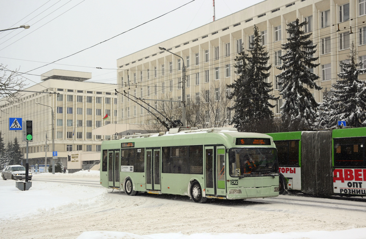 Гомель, БКМ 321 № 1823