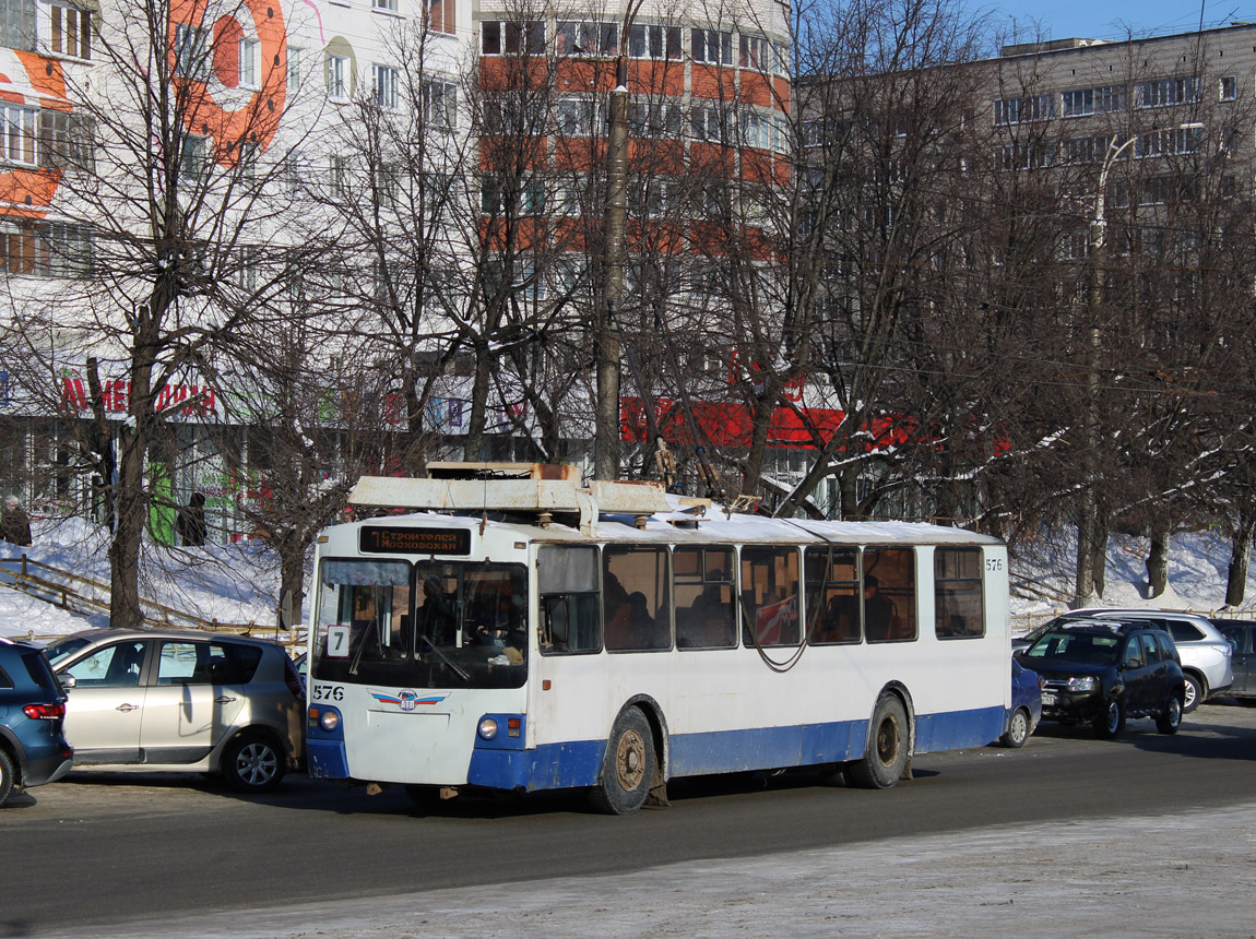 Киров, ЗиУ-682 КР Иваново № 576