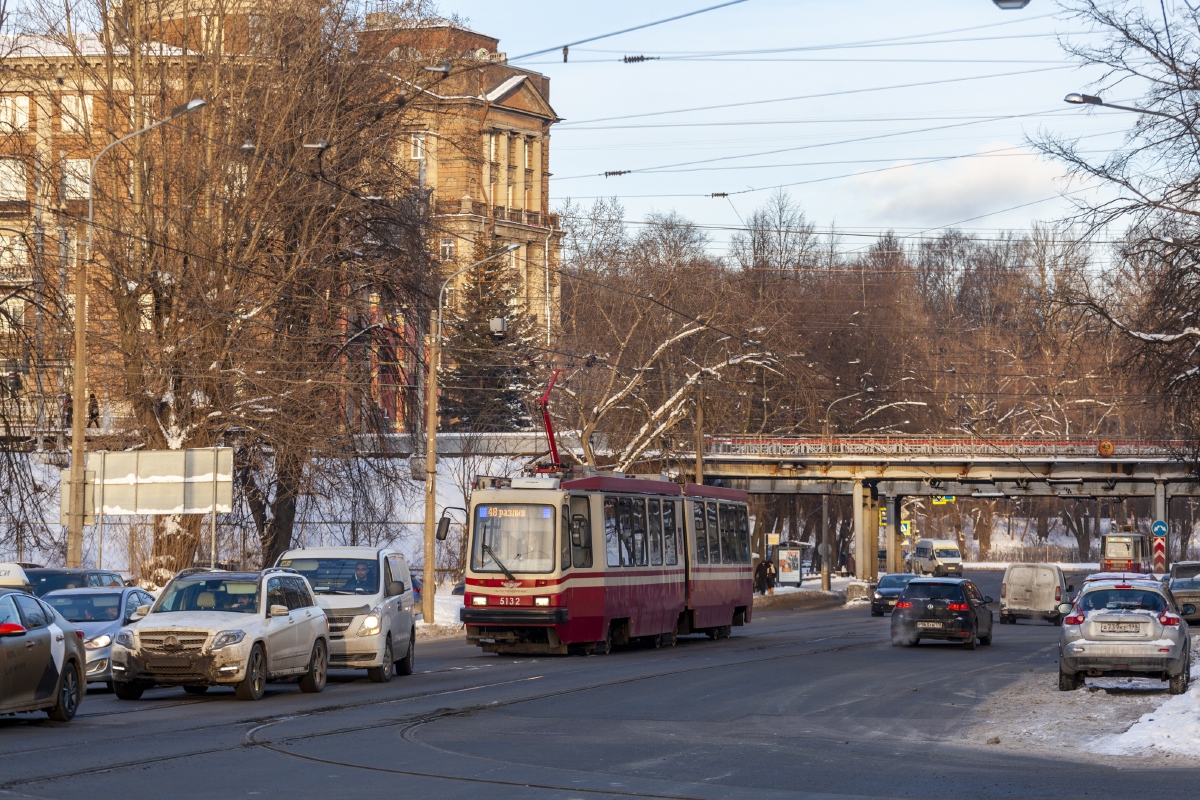 Sankt Petersburg, LVS-86M2 Nr. 5132 Sankt Petersburg, LVS-86M2 Nr. 5132