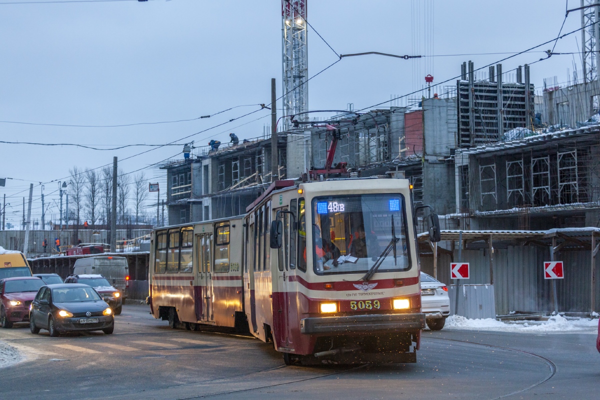 Saint-Petersburg, LVS-86K Br. 5059