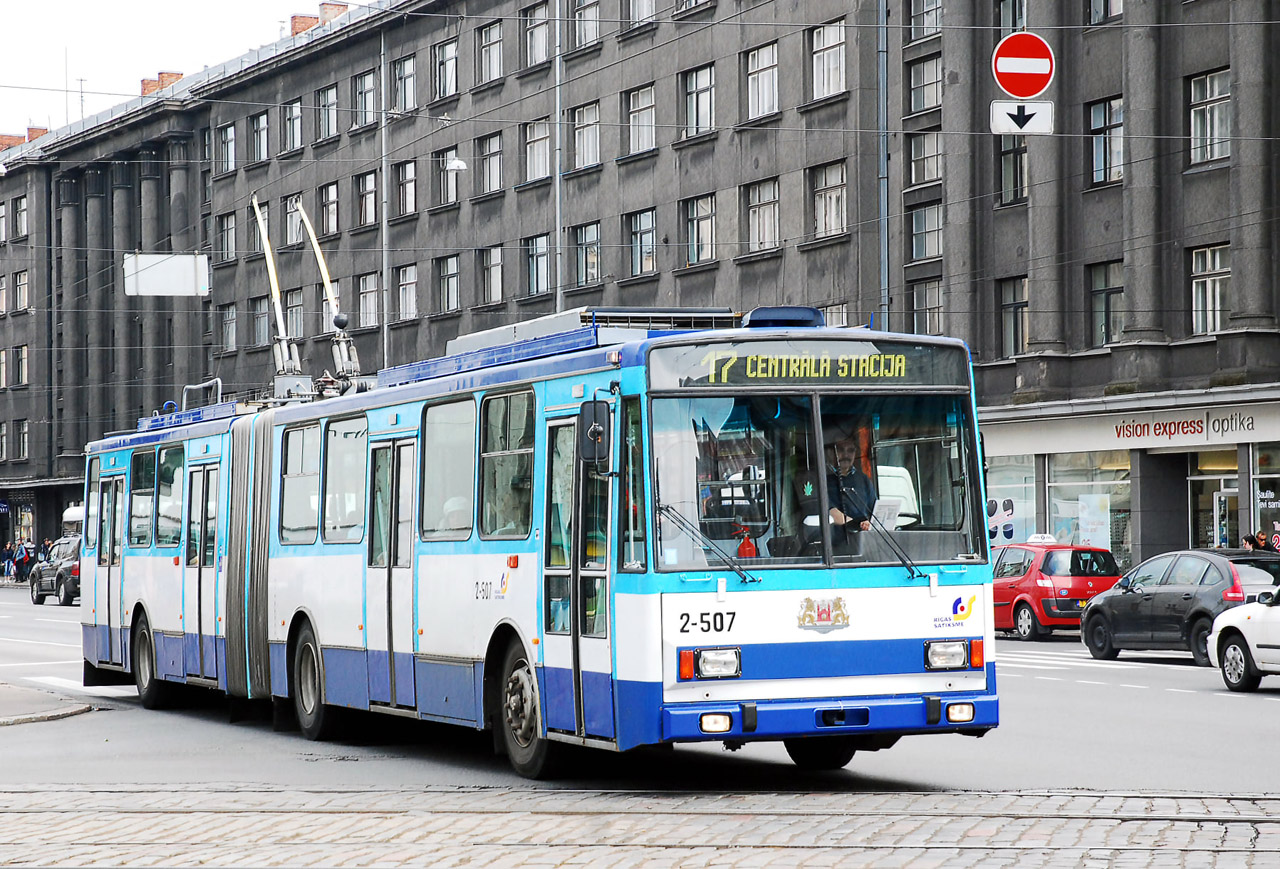 Рига, Škoda 15Tr13/6M № 2-507