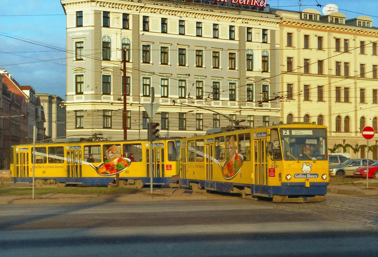 Рига, Tatra T6B5SU № 3-221