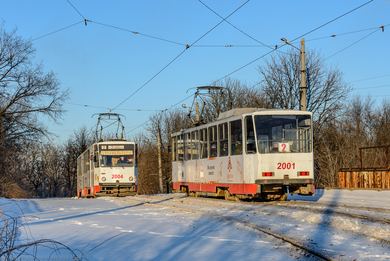 Каменское, Татра-Юг Т6Б5 № 2004; Каменское, Татра-Юг Т6Б5 № 2001