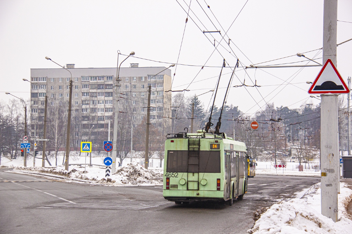 Мінск, БКМ 321 № 4652