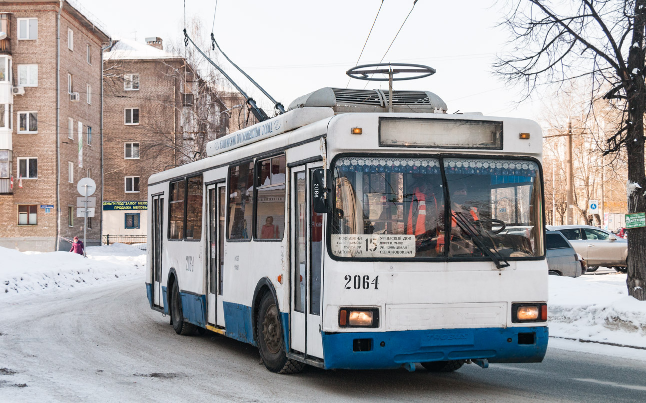 Уфа, БТЗ-52761Р № 2064