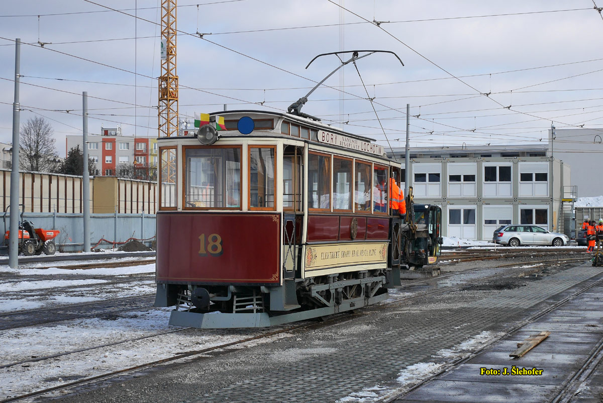Пльзень, Двухосный моторный Křižík № 18