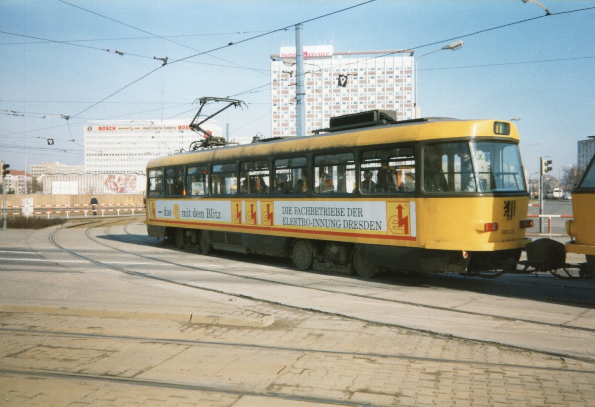 Дрезден, Tatra T4D-MT № 224 220