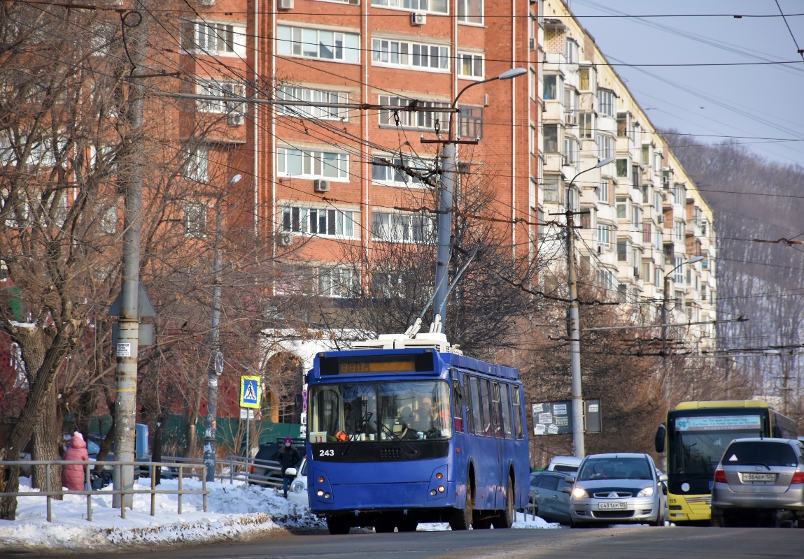 Владивосток, ЗиУ-682Г-016.02 № 243