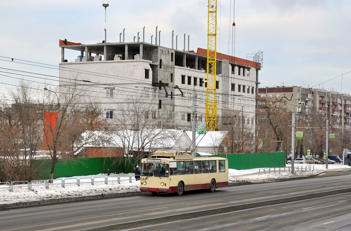 Челябинск, ЗиУ-682Г [Г00] № 1044