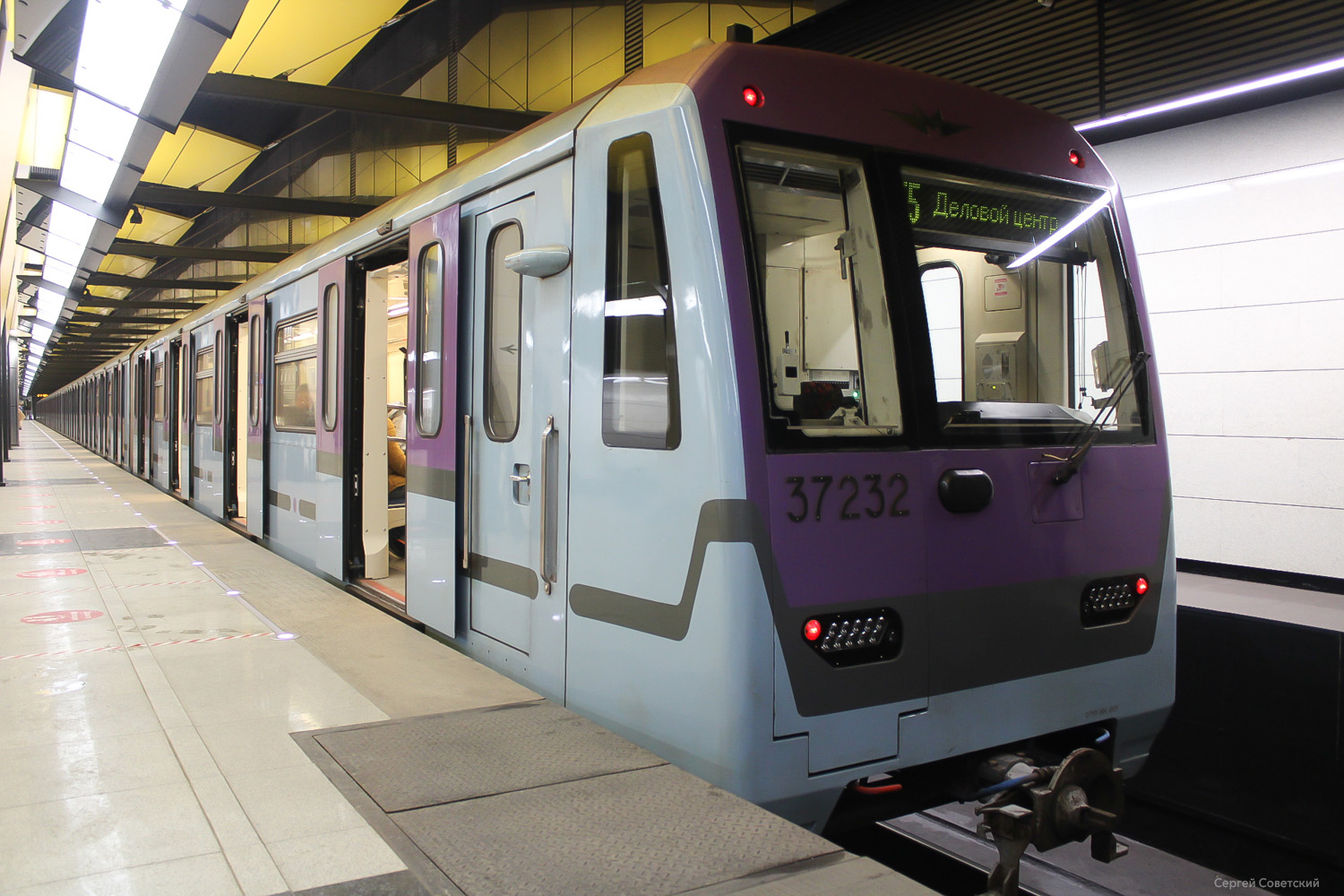 Москва, 81-760А № 37232