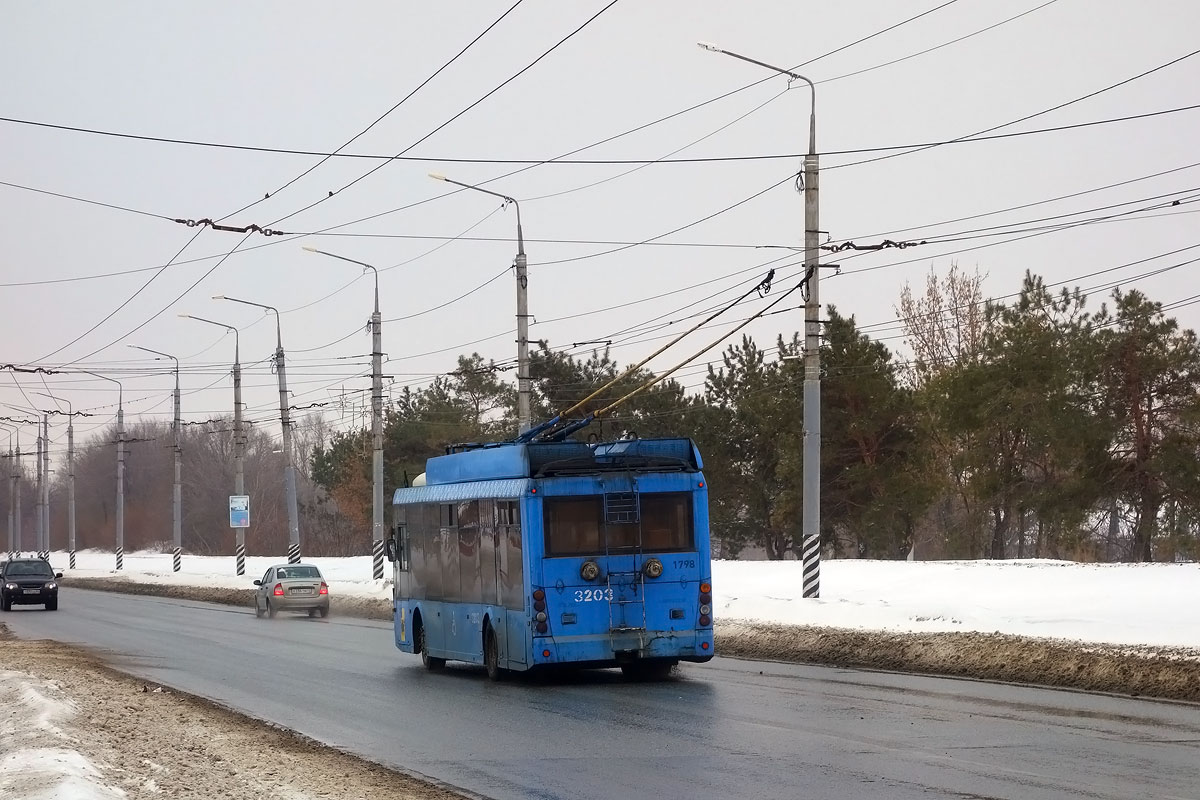 Engels, Trolza-5265.00 “Megapolis” # 3203