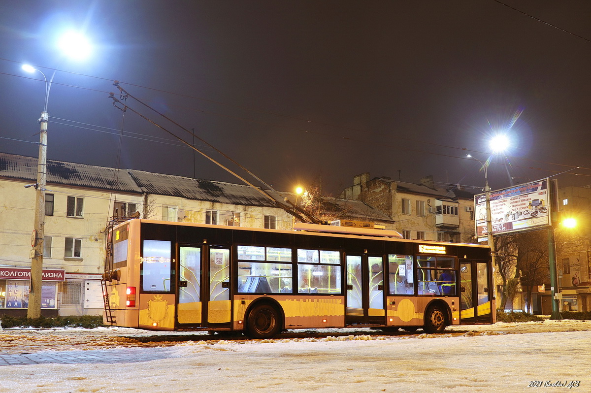 Кременчуг, ЛАЗ E183A1 № 208
